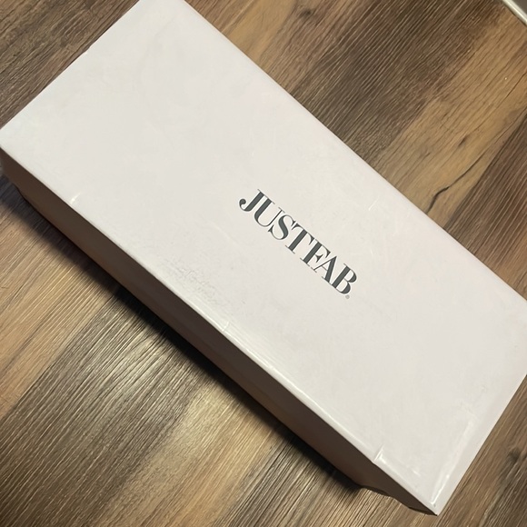 Classy flats - Picture 5 of 5